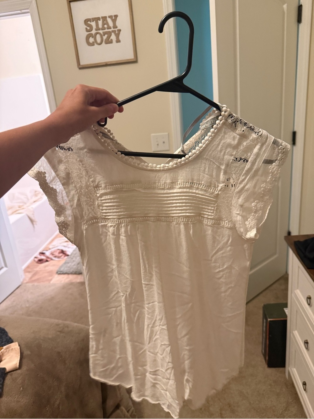 Daniel Rainn White Lace Cap-Sleeve Blouse